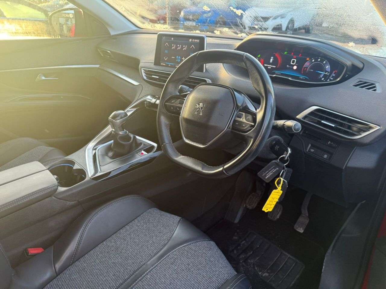 2017 PEUGEOT 3008 2017 PEUGEOT 3008