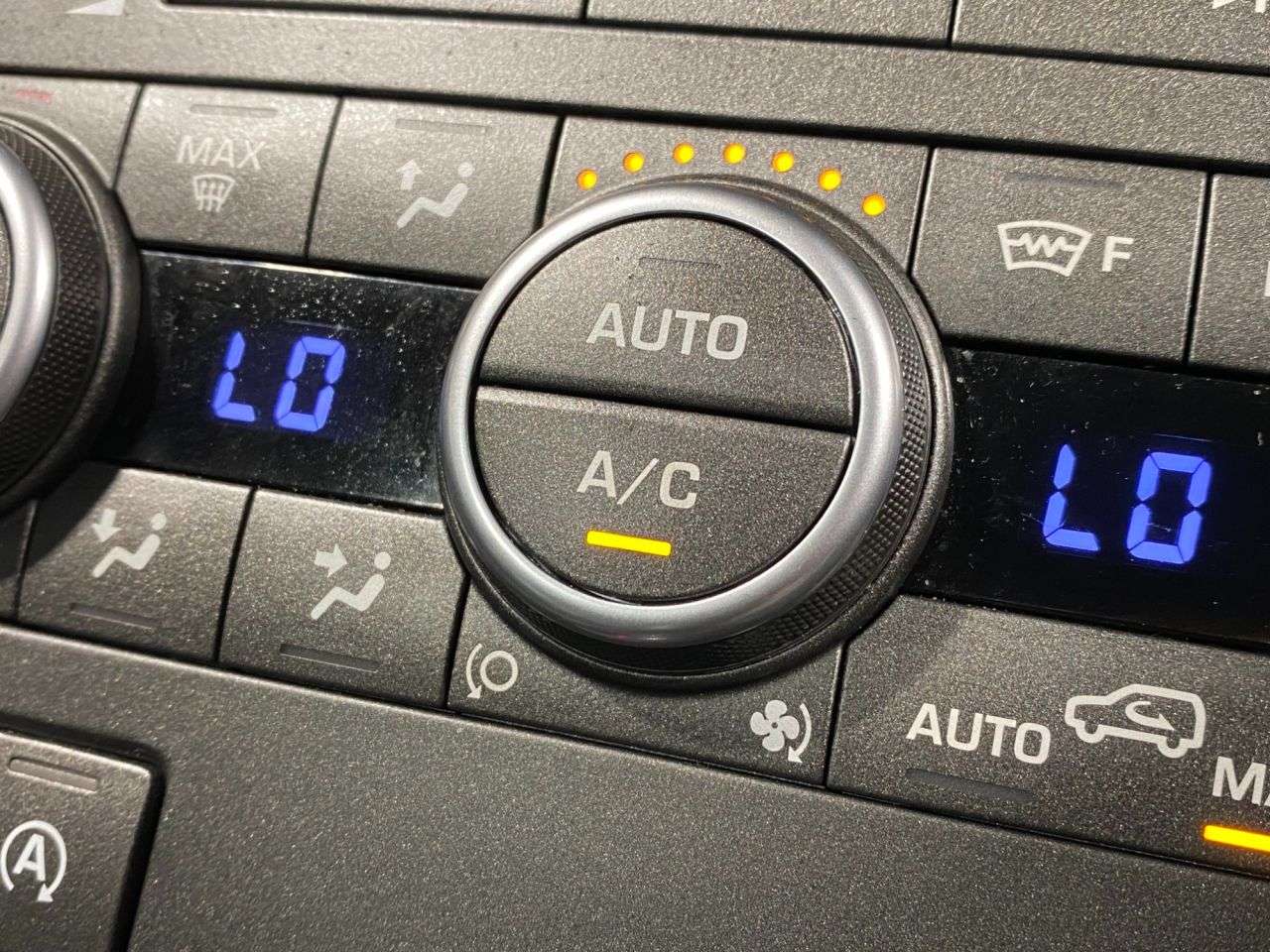 2017 LAND ROVER RANGE ROVER EVOQUE 2017 LAND ROVER RANGE ROVER EVOQUE