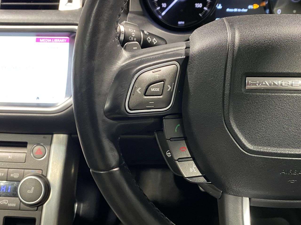 2017 LAND ROVER RANGE ROVER EVOQUE 2017 LAND ROVER RANGE ROVER EVOQUE