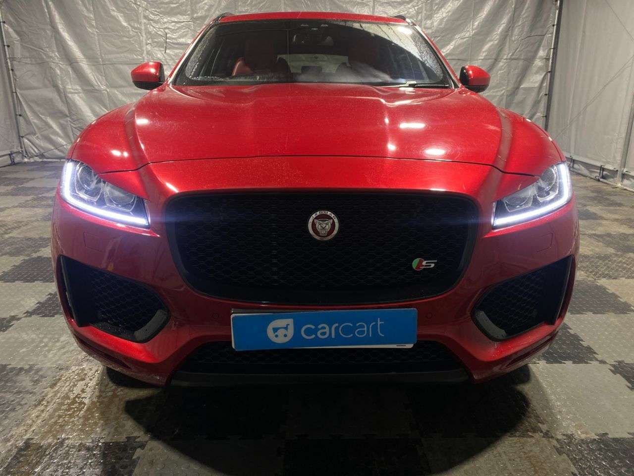 A 2017 JAGUAR F-PACE 3.0 D300 V6 S SUV 5dr Diesel Auto AWD Euro 6 (s/s) (300 ps) (Rates starting A 2017 JAGUAR F-PACE 3.0 D300 V6 S SUV 5dr Diesel Auto AWD Euro 6 (s/s) (300 ps) (Rates starting