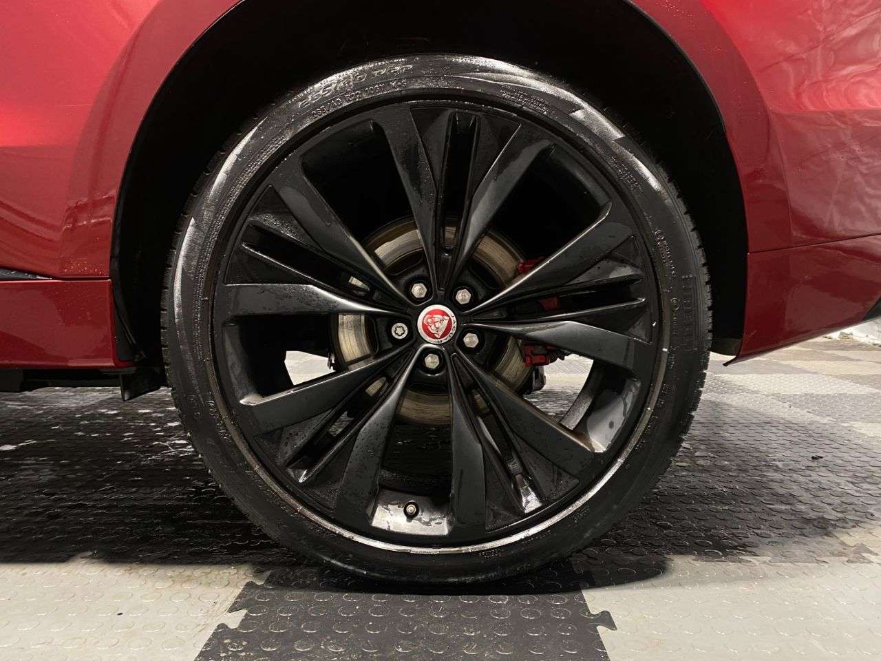 2017 JAGUAR F-PACE 2017 JAGUAR F-PACE