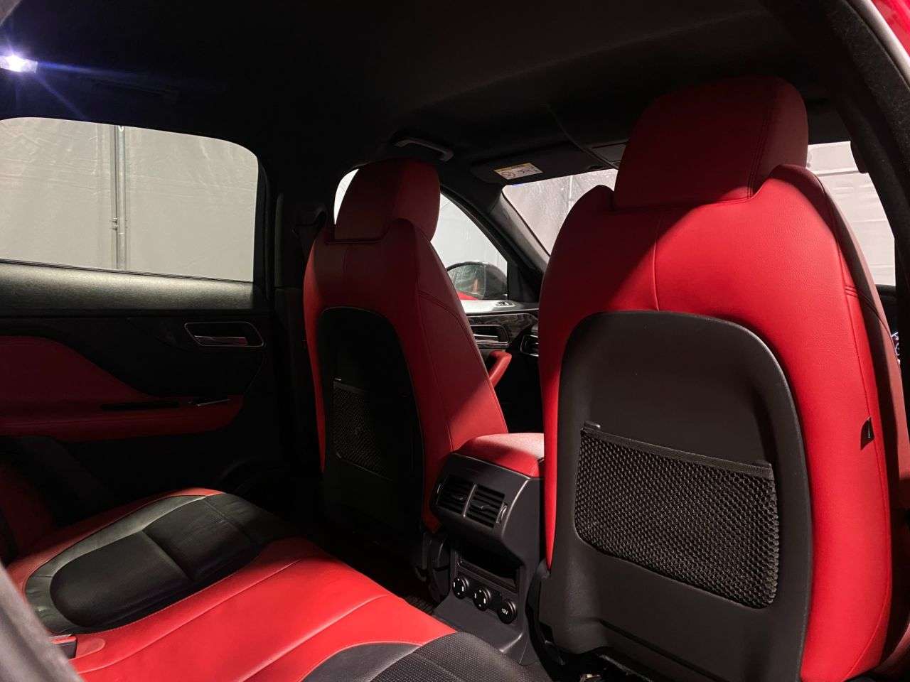 2017 JAGUAR F-PACE 2017 JAGUAR F-PACE