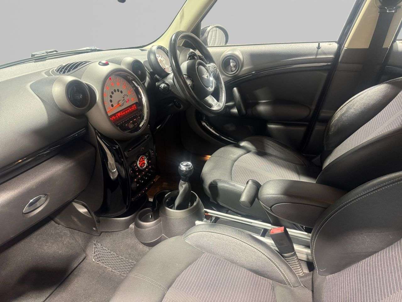 2011 MINI COUNTRYMAN 2011 MINI COUNTRYMAN