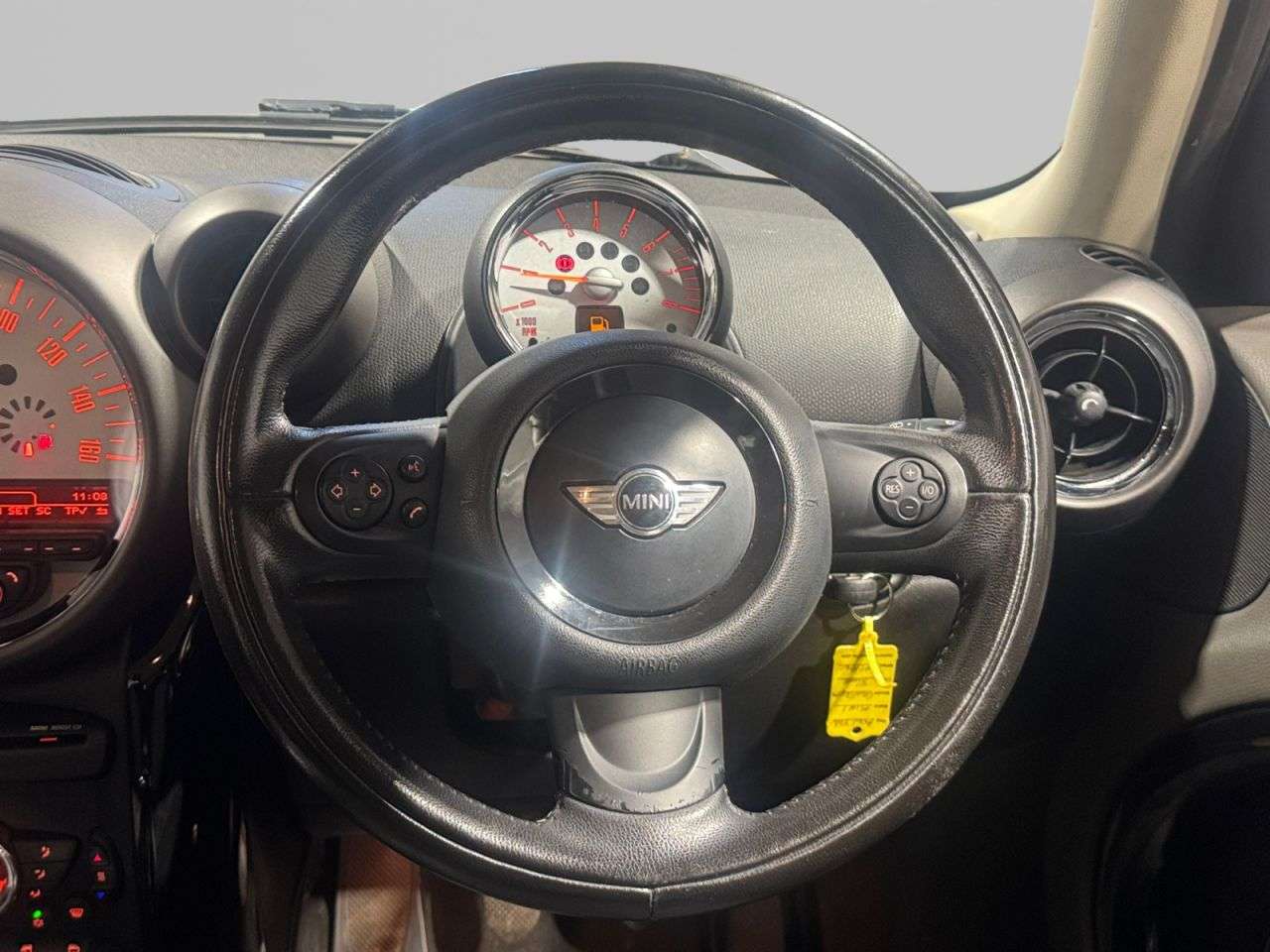 2011 MINI COUNTRYMAN 2011 MINI COUNTRYMAN