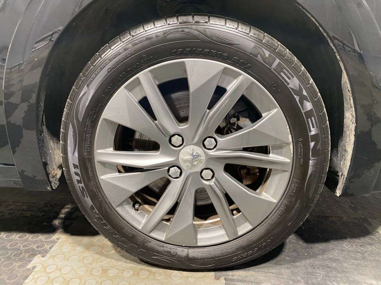 2020 PEUGEOT E-208 2020 PEUGEOT E-208