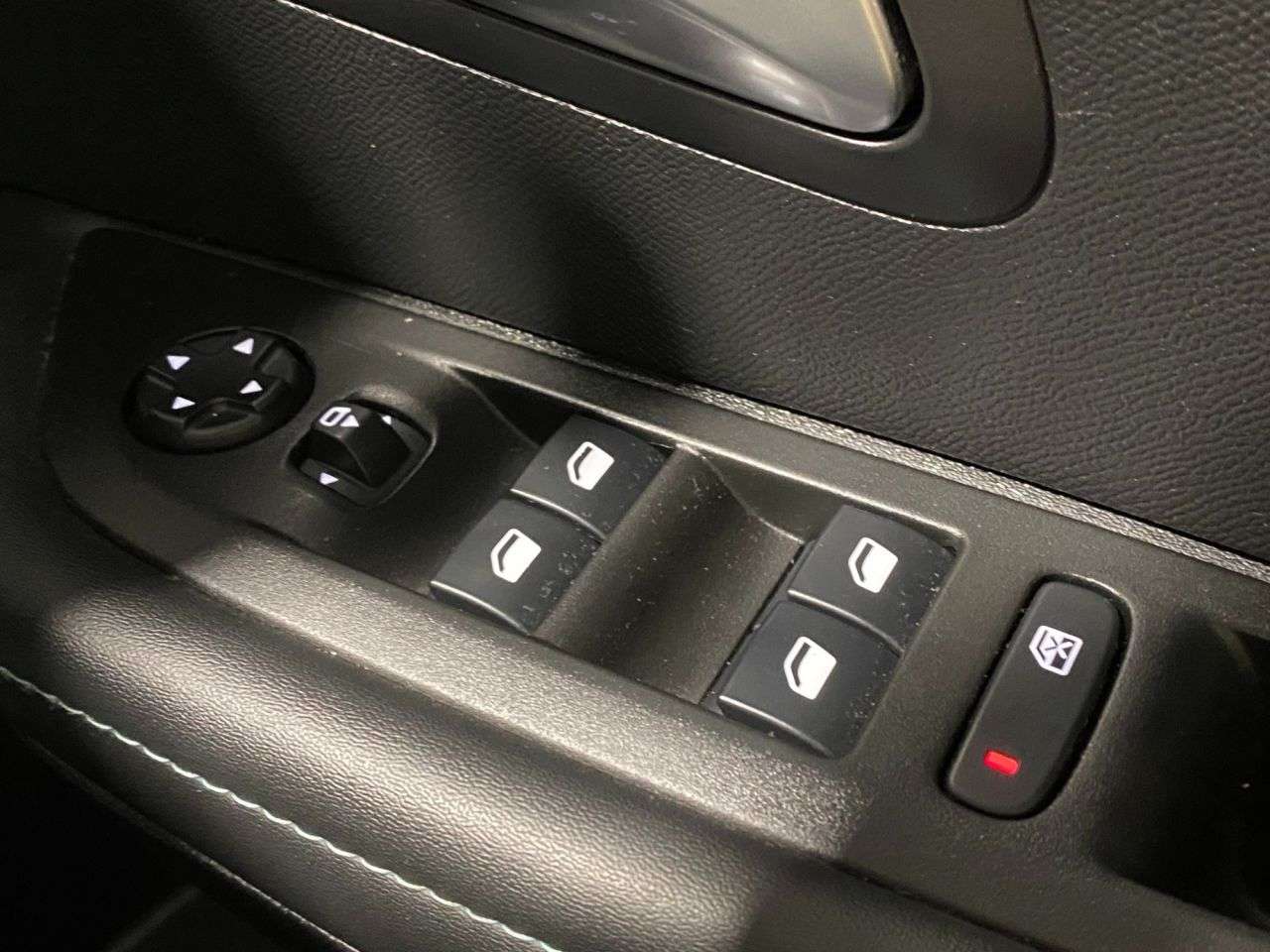 2020 PEUGEOT E-208 2020 PEUGEOT E-208