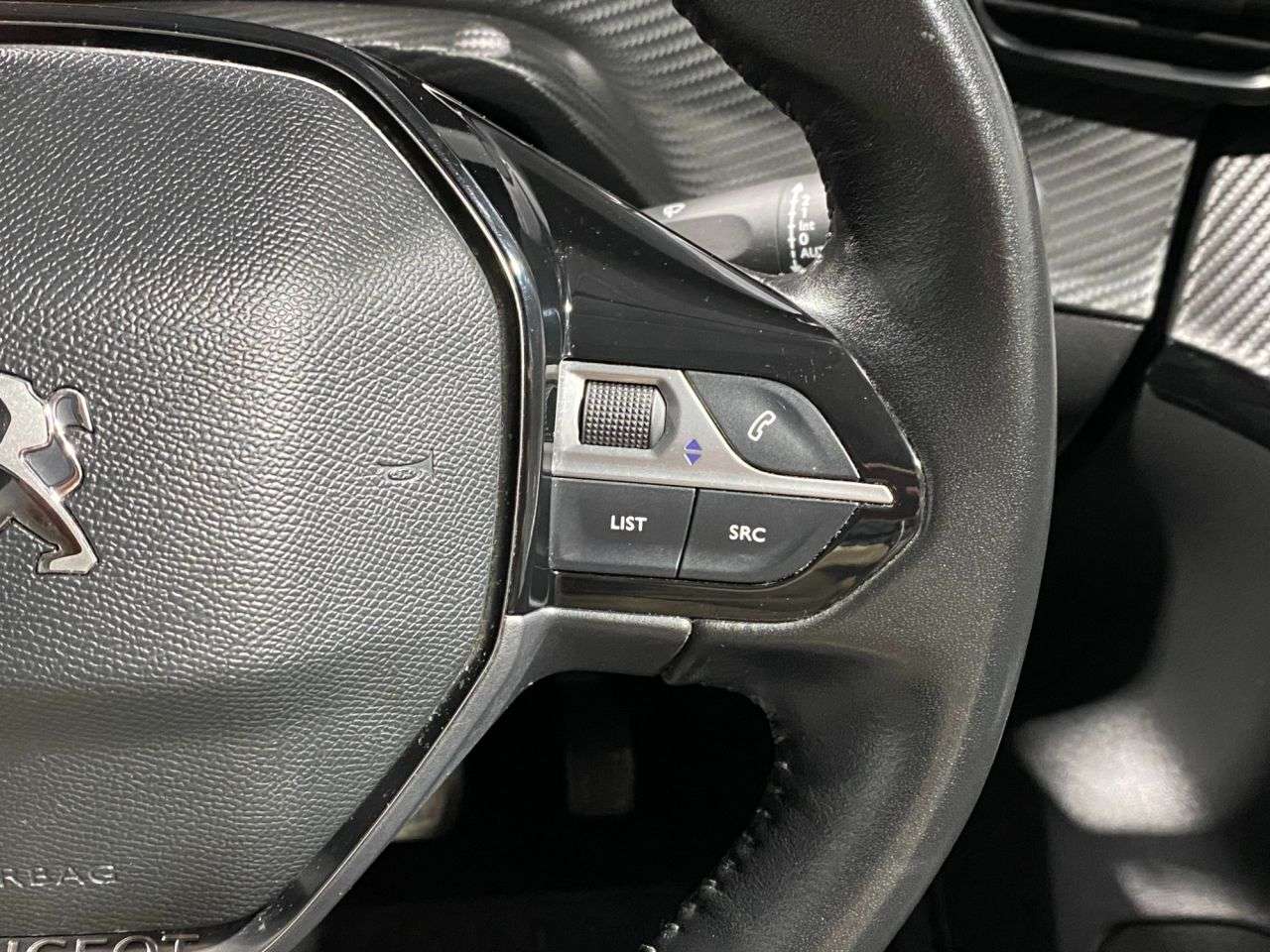 2020 PEUGEOT E-208 2020 PEUGEOT E-208