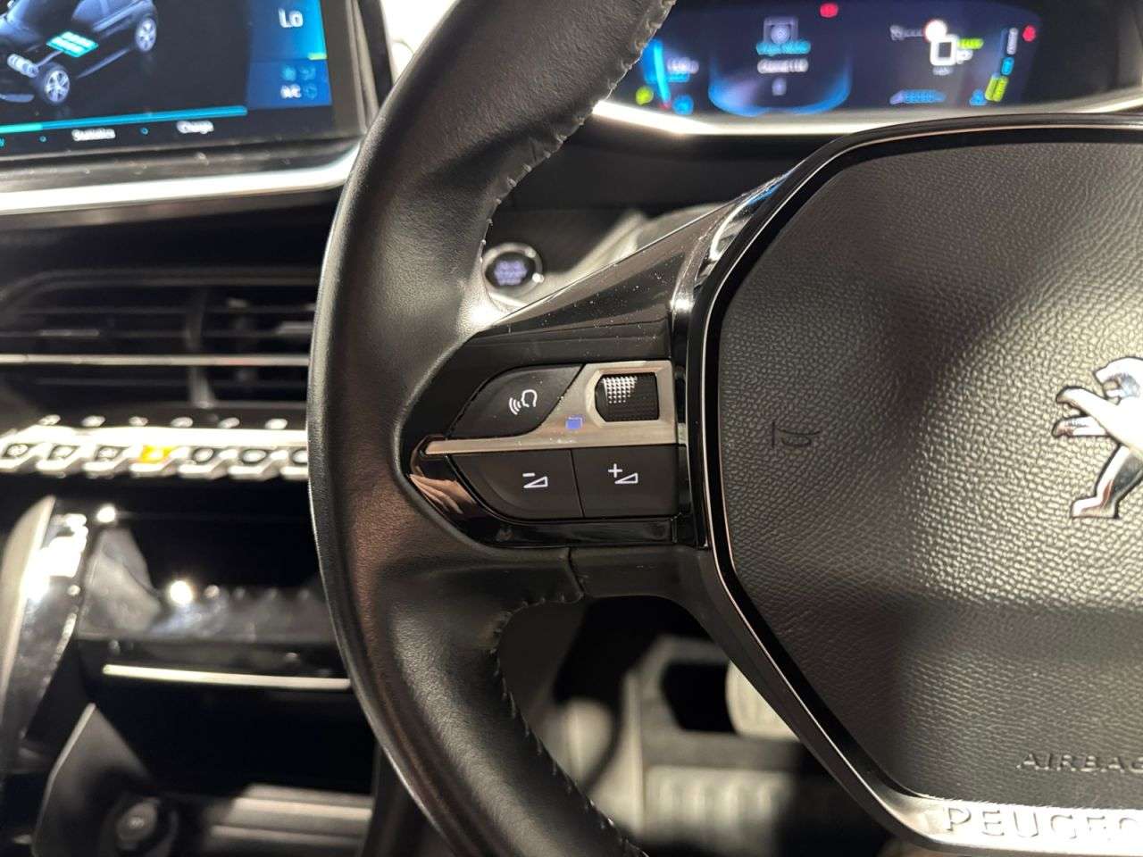 2020 PEUGEOT E-208 2020 PEUGEOT E-208