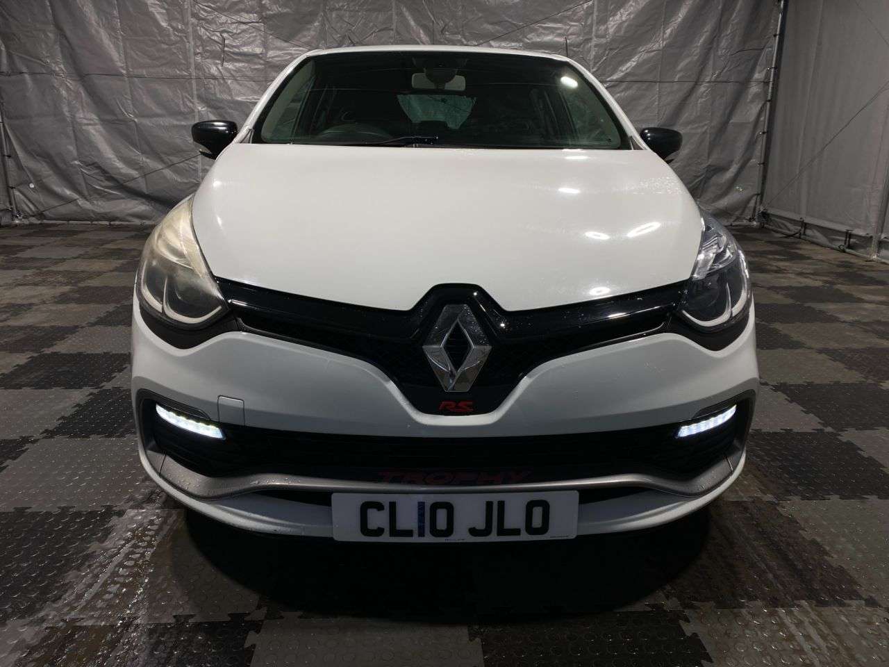 A 2015 RENAULT CLIO 1.6 TCe Renaultsport Nav Trophy Hatchback 5dr Petrol Auto Euro 6 (s/s) (220 A 2015 RENAULT CLIO 1.6 TCe Renaultsport Nav Trophy Hatchback 5dr Petrol Auto Euro 6 (s/s) (220