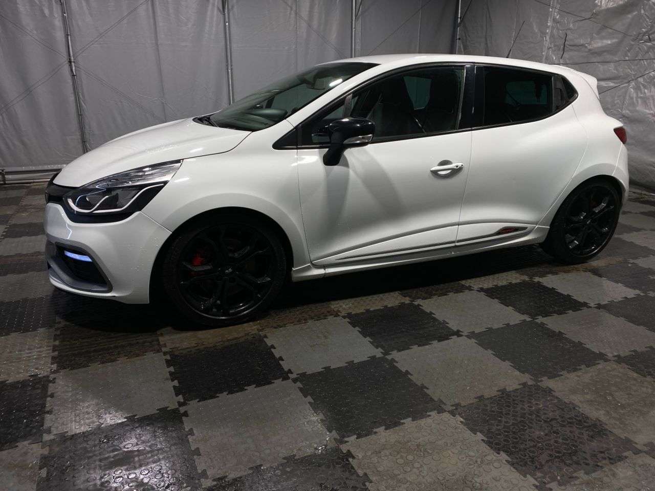 2015 RENAULT CLIO 2015 RENAULT CLIO