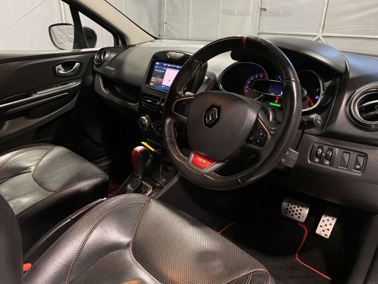 2015 RENAULT CLIO 2015 RENAULT CLIO