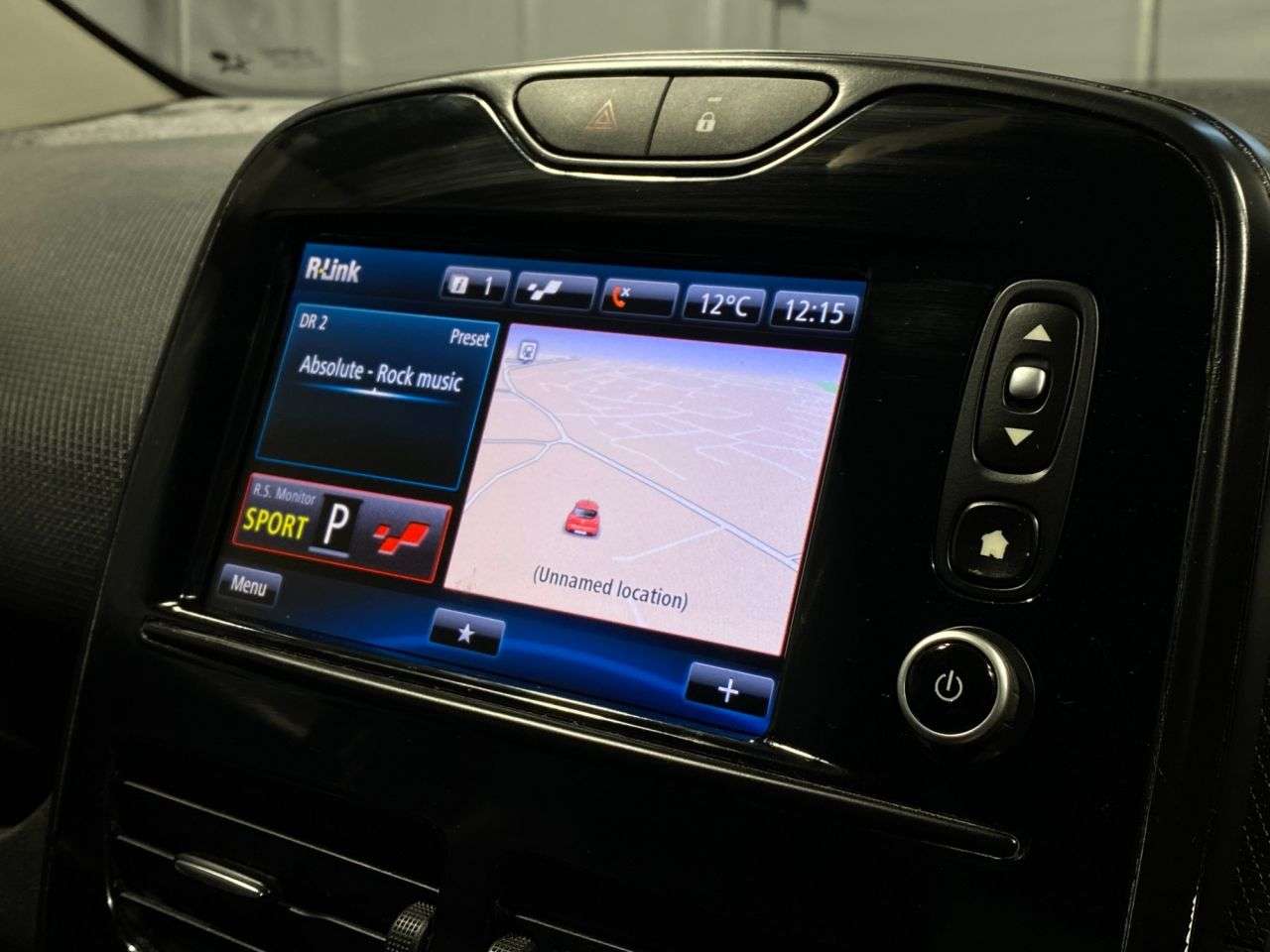 2015 RENAULT CLIO 2015 RENAULT CLIO