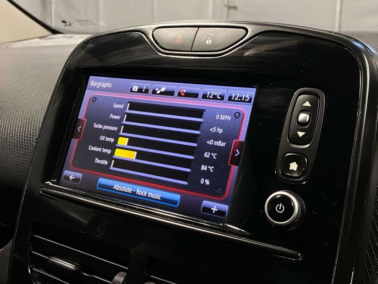 2015 RENAULT CLIO 2015 RENAULT CLIO