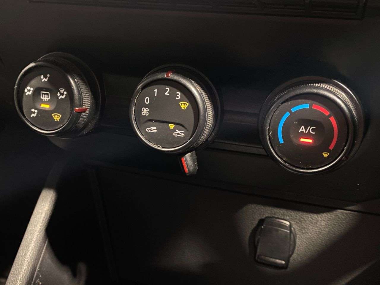 2019 DACIA DUSTER 2019 DACIA DUSTER