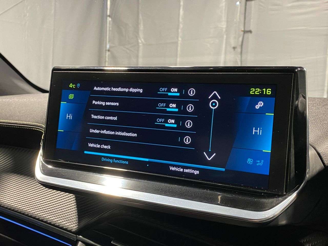 2020 PEUGEOT E-2008 2020 PEUGEOT E-2008