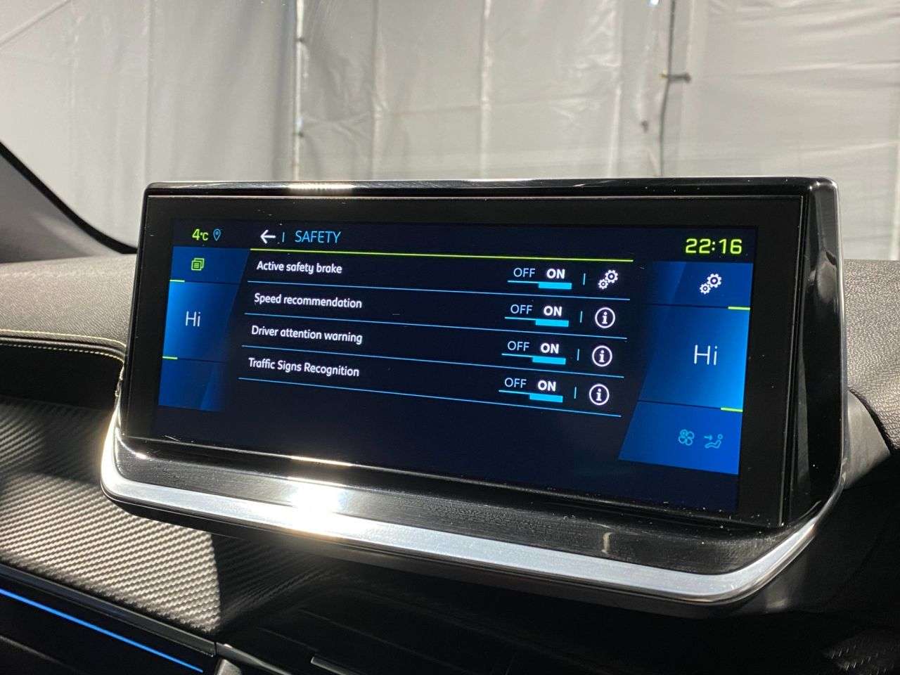 2020 PEUGEOT E-2008 2020 PEUGEOT E-2008