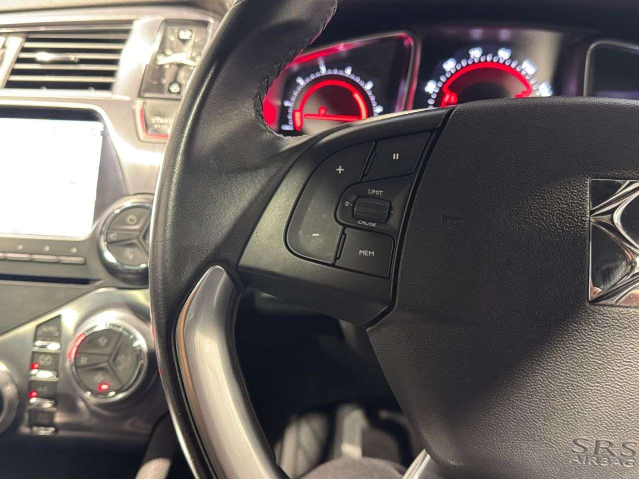 2015 CITROEN DS5 2015 CITROEN DS5