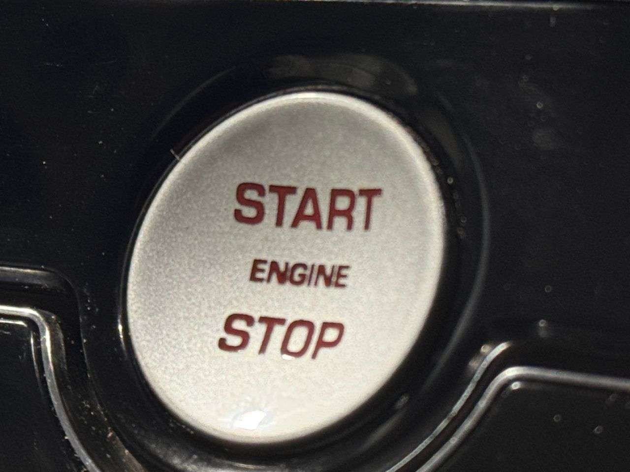 2015 JAGUAR XE 2015 JAGUAR XE