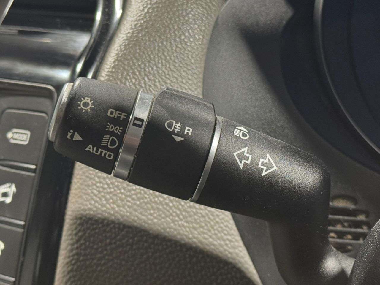 2015 JAGUAR XE 2015 JAGUAR XE