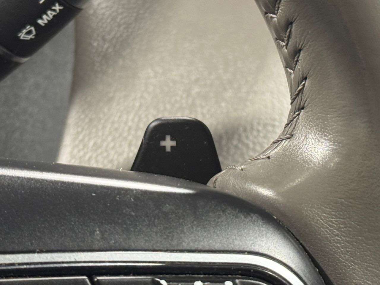 2015 JAGUAR XE 2015 JAGUAR XE