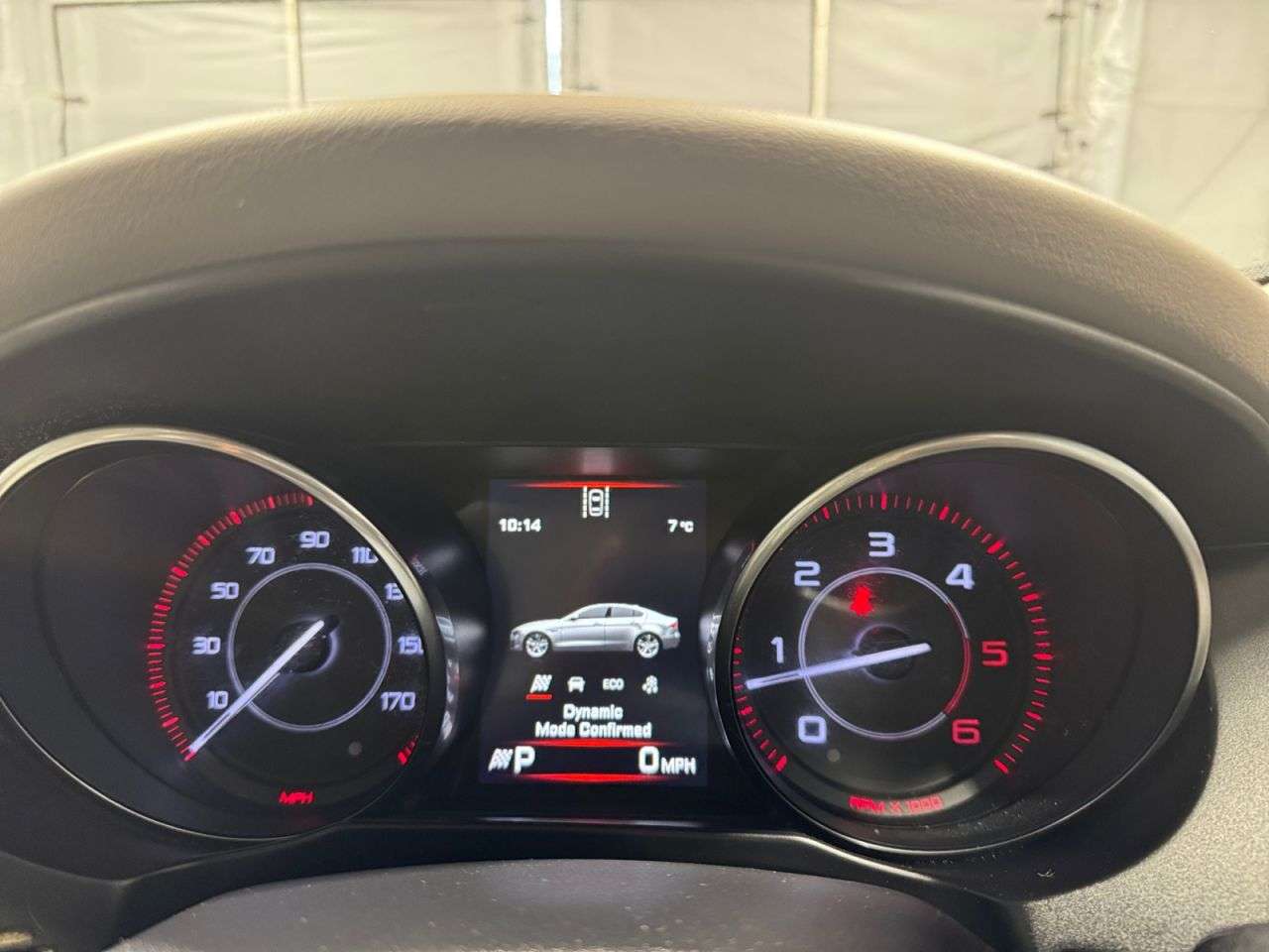 2015 JAGUAR XE 2015 JAGUAR XE