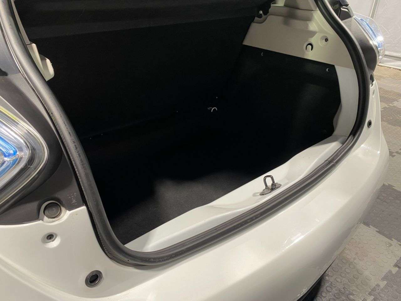 2018 RENAULT ZOE 2018 RENAULT ZOE