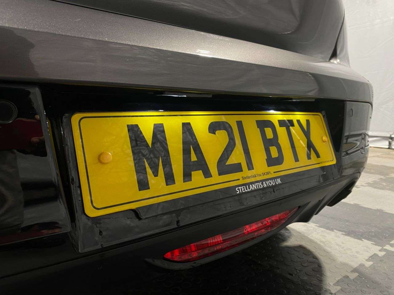 2021 PEUGEOT 208 2021 PEUGEOT 208