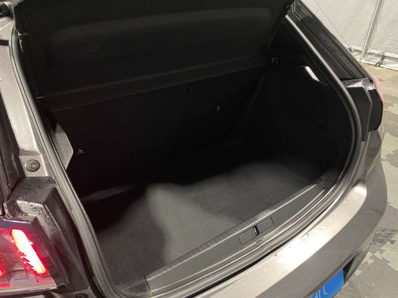 2021 PEUGEOT 208 2021 PEUGEOT 208