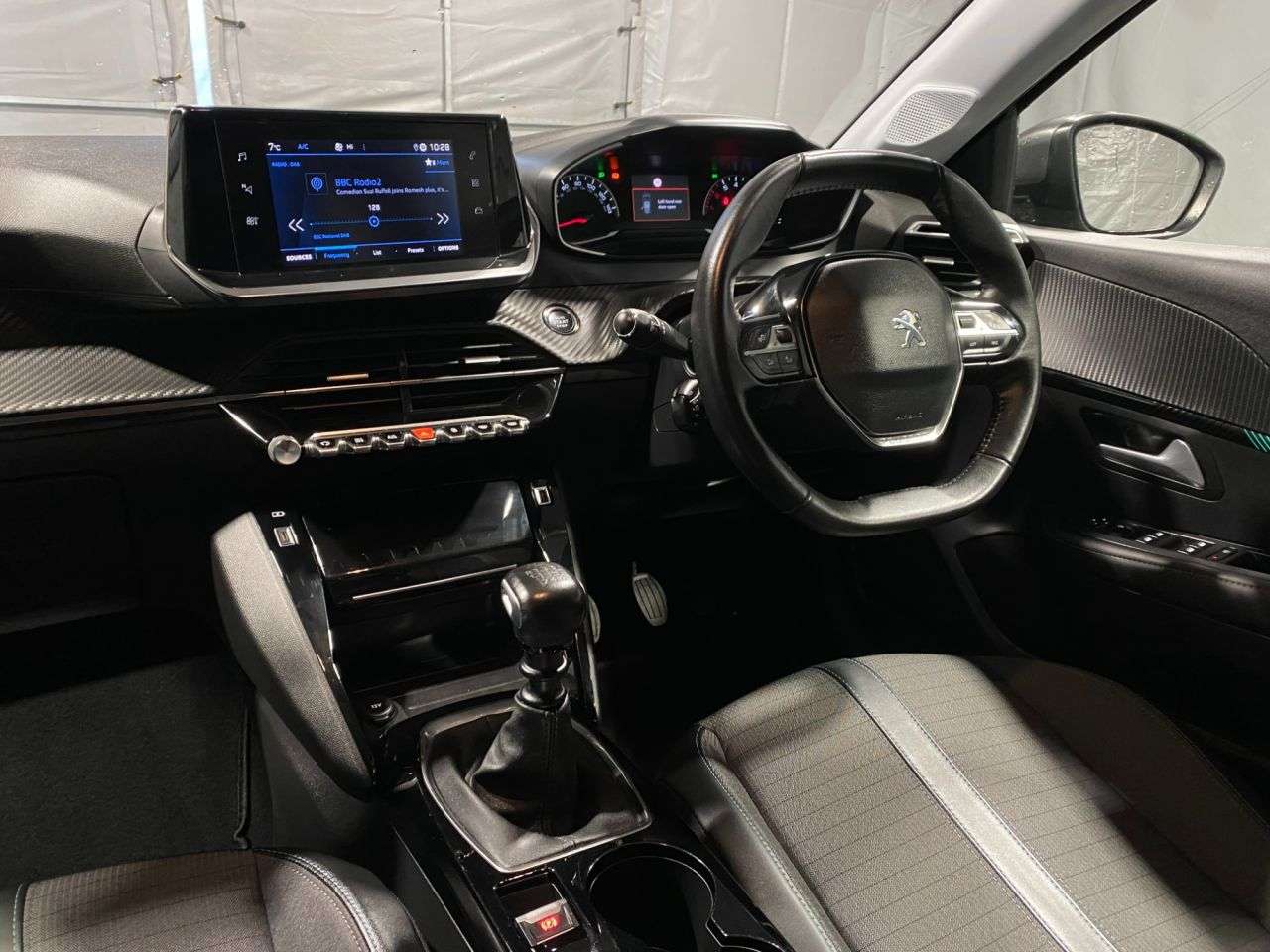 2021 PEUGEOT 208 2021 PEUGEOT 208