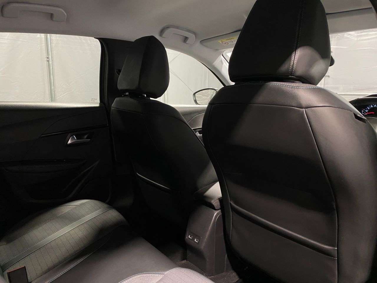 2021 PEUGEOT 208 2021 PEUGEOT 208