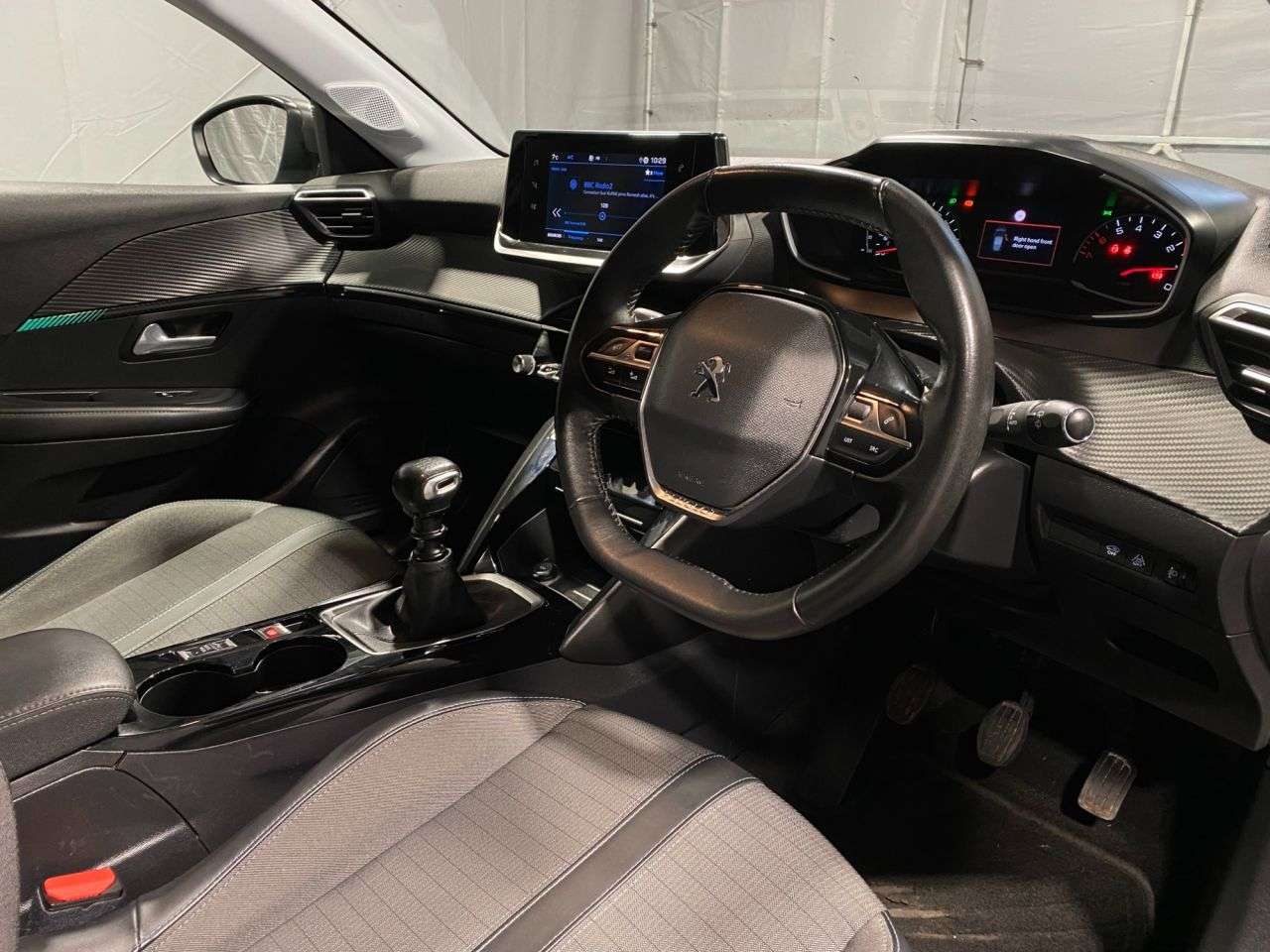 2021 PEUGEOT 208 2021 PEUGEOT 208