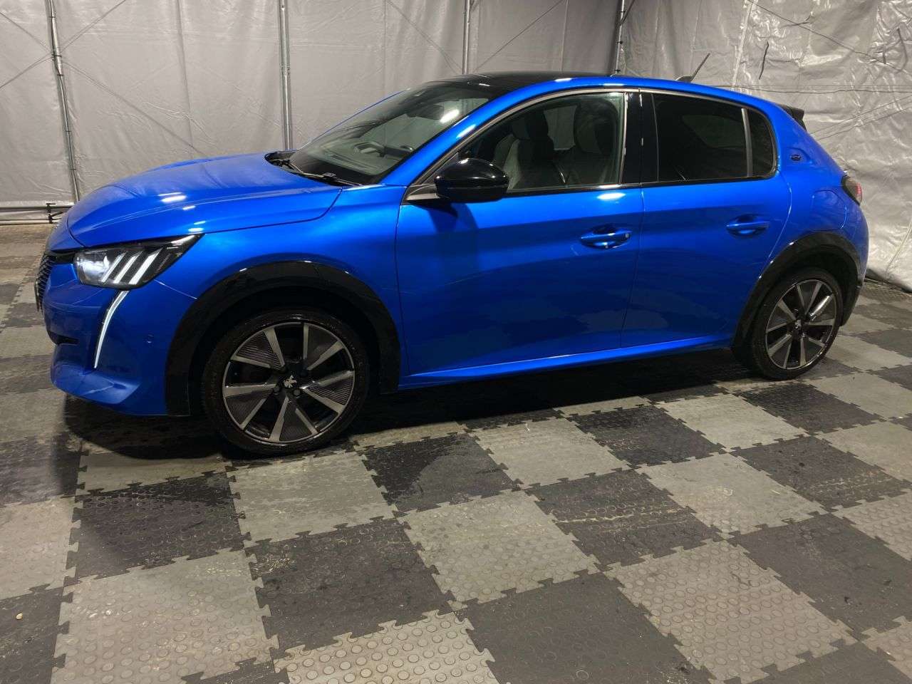 2020 PEUGEOT E-208 2020 PEUGEOT E-208