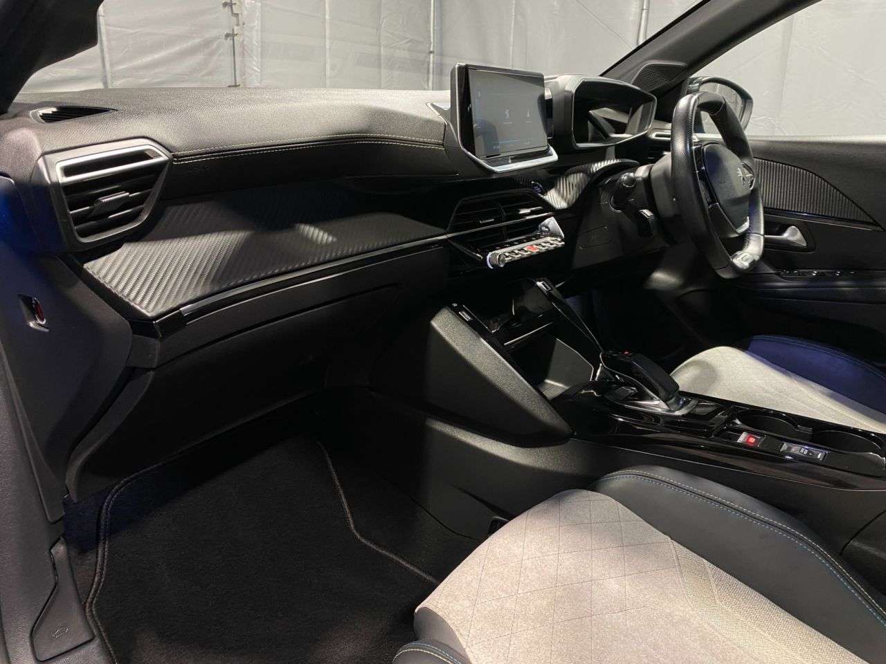 2020 PEUGEOT E-208 2020 PEUGEOT E-208