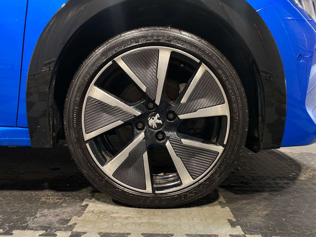 2020 PEUGEOT E-208 2020 PEUGEOT E-208