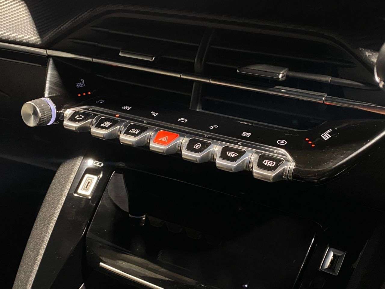 2020 PEUGEOT E-208 2020 PEUGEOT E-208