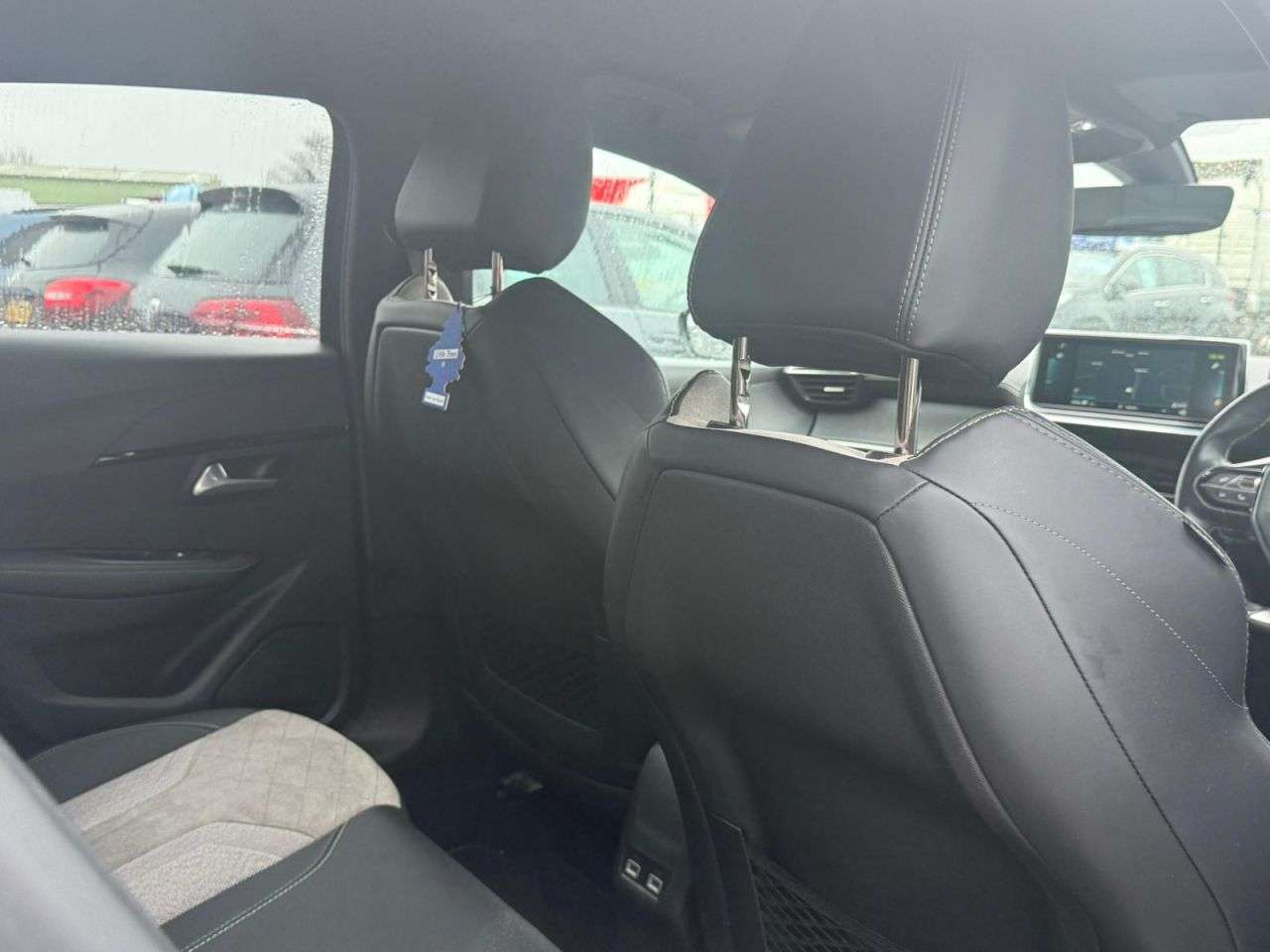 2021 PEUGEOT E-208 2021 PEUGEOT E-208