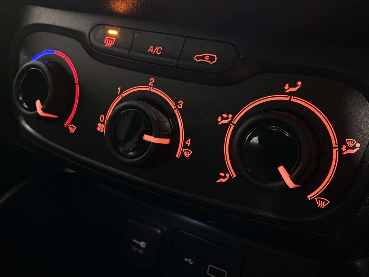 2019 FIAT TIPO 2019 FIAT TIPO