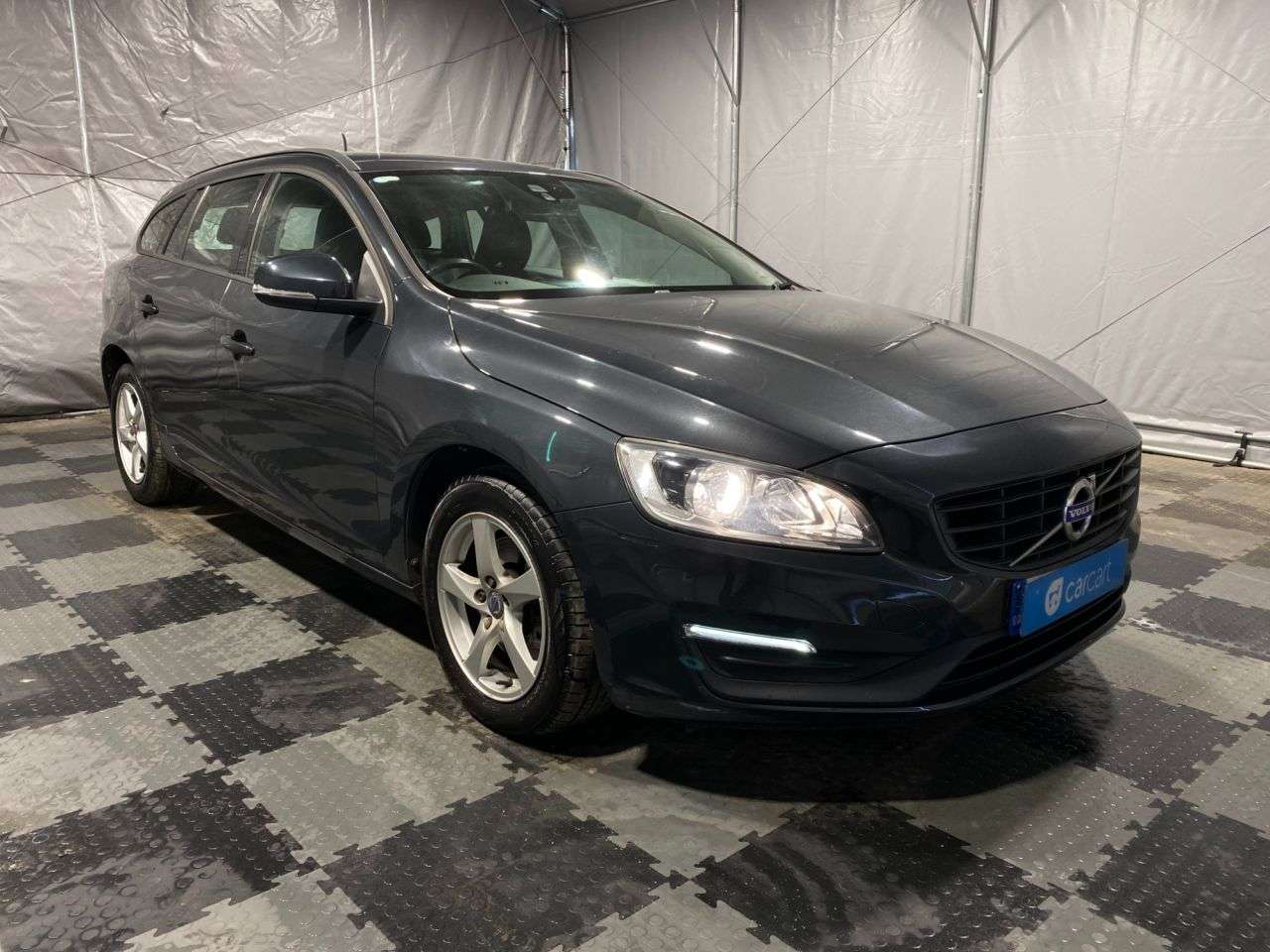 A 2016 VOLVO V60 2.0 D4 Business Edition Estate 5dr Diesel Manual Euro 6 (s/s) (190 ps) (Rat A 2016 VOLVO V60 2.0 D4 Business Edition Estate 5dr Diesel Manual Euro 6 (s/s) (190 ps) (Rat