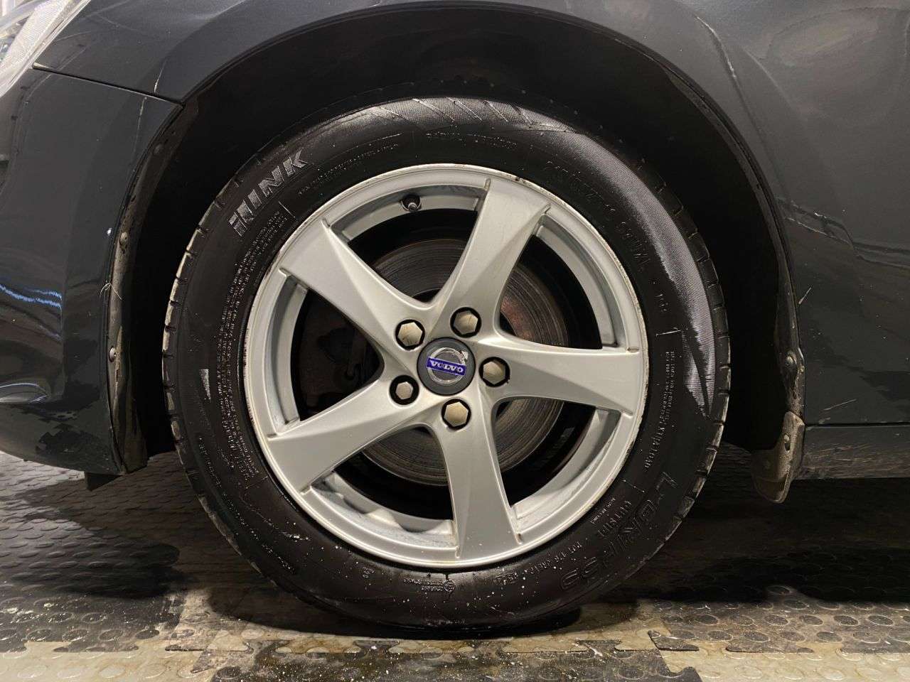 2016 VOLVO V60 2016 VOLVO V60