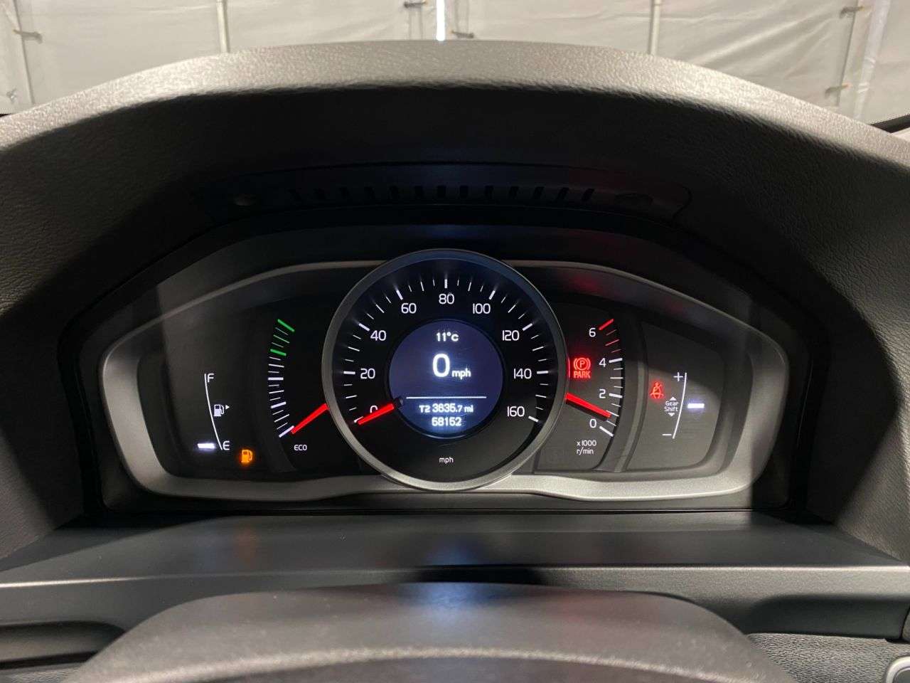 2016 VOLVO V60 2016 VOLVO V60