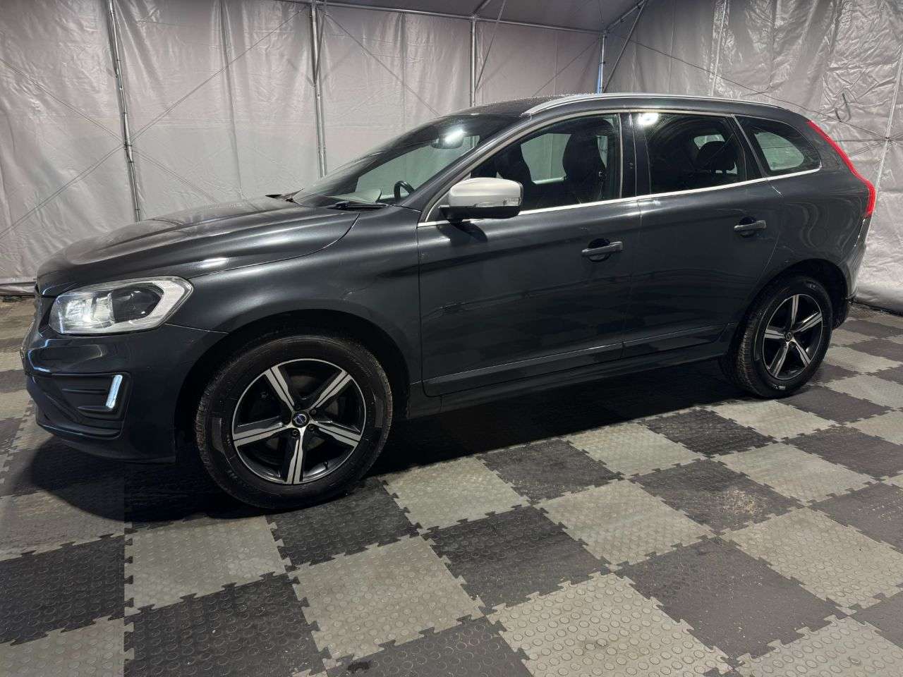 2016 VOLVO XC60 2016 VOLVO XC60