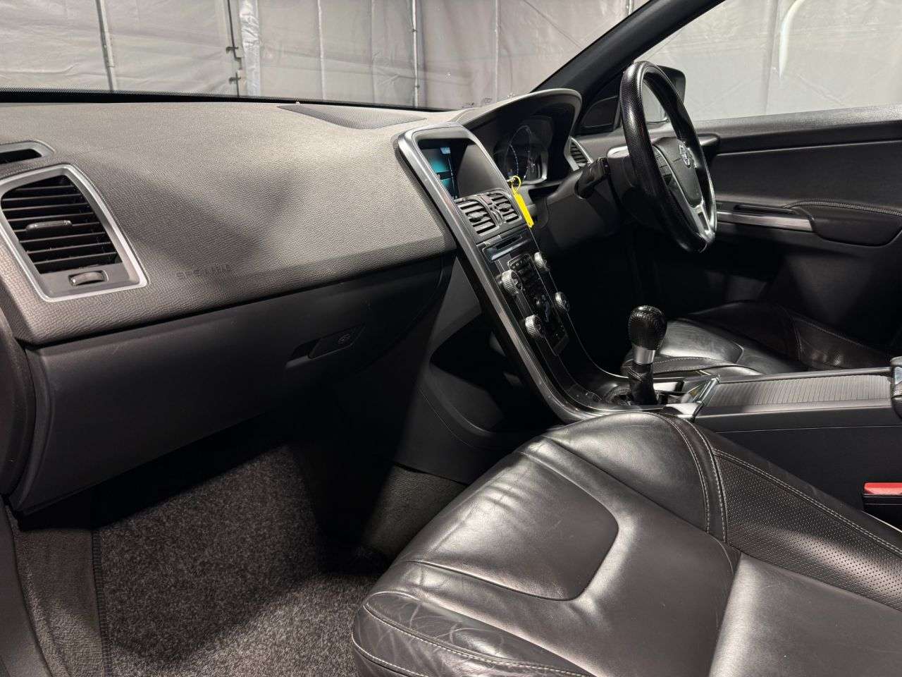 2016 VOLVO XC60 2016 VOLVO XC60