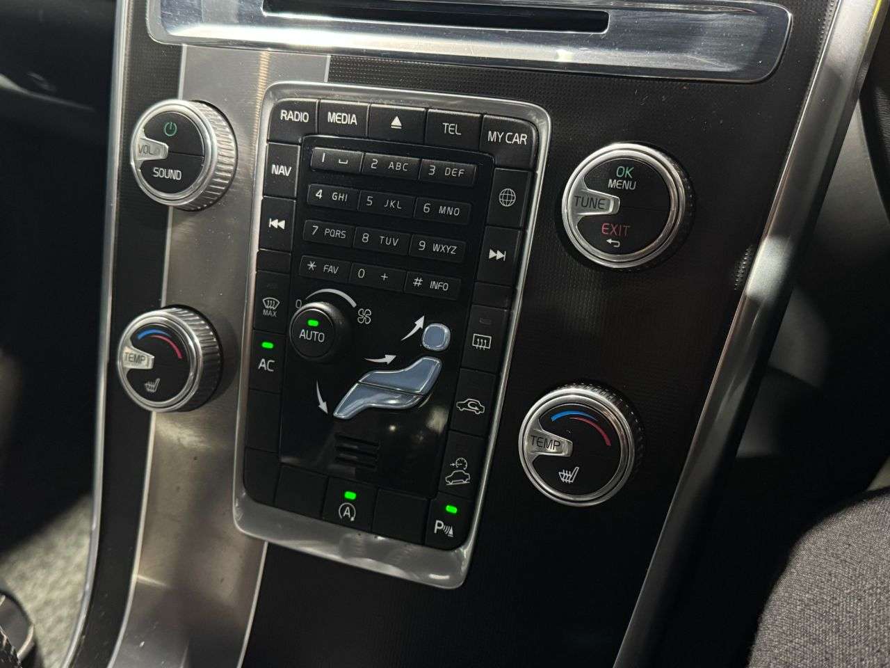 2016 VOLVO XC60 2016 VOLVO XC60