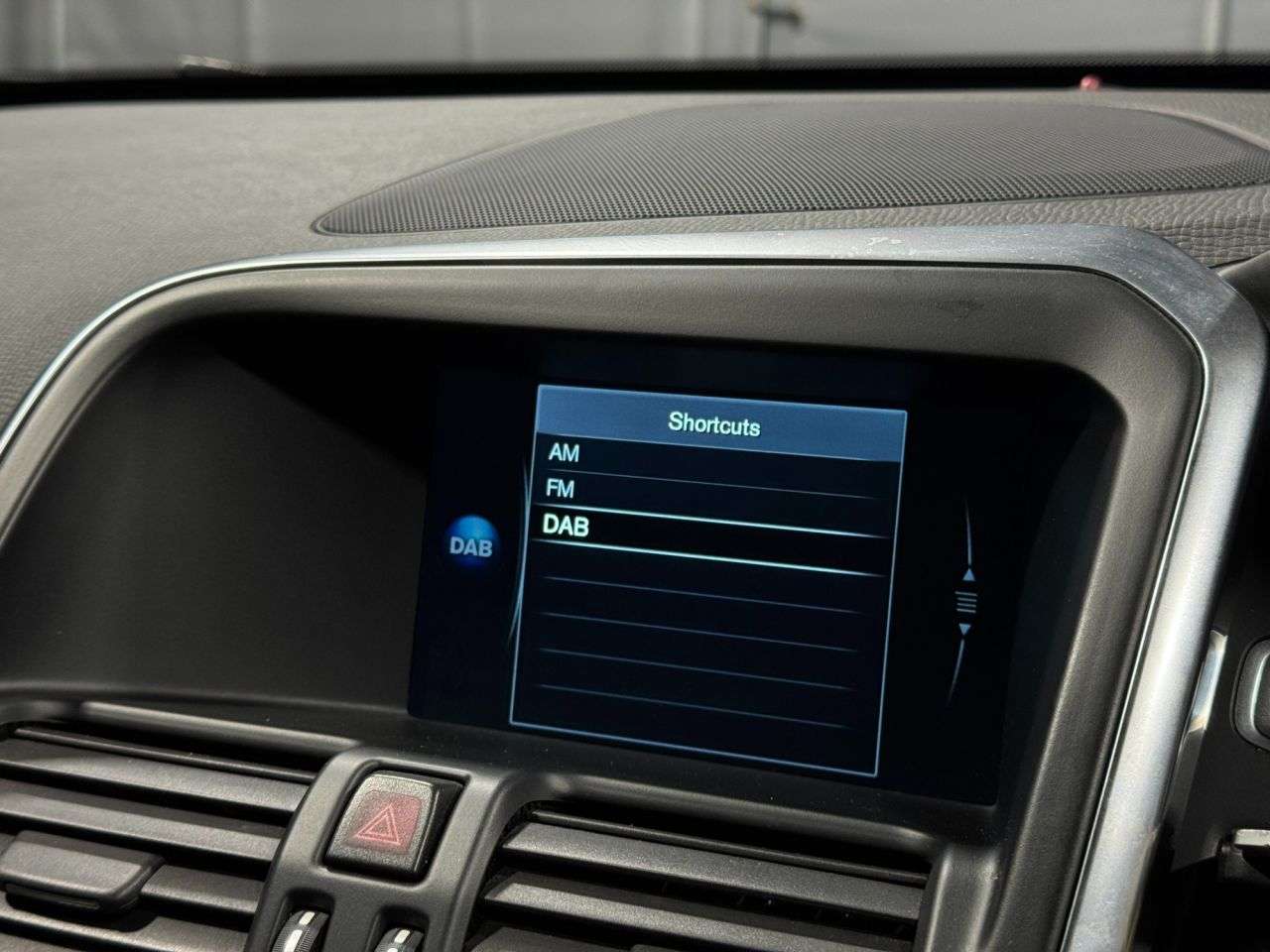 2016 VOLVO XC60 2016 VOLVO XC60