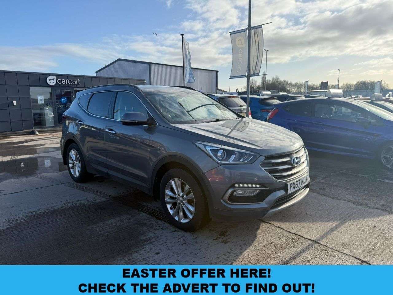 A 2017 HYUNDAI SANTA FE 2.2 CRDi Blue Drive Premium SUV 5dr Diesel Manual 4WD Euro 6 (s/s) (200 ps) A 2017 HYUNDAI SANTA FE 2.2 CRDi Blue Drive Premium SUV 5dr Diesel Manual 4WD Euro 6 (s/s) (200 ps)