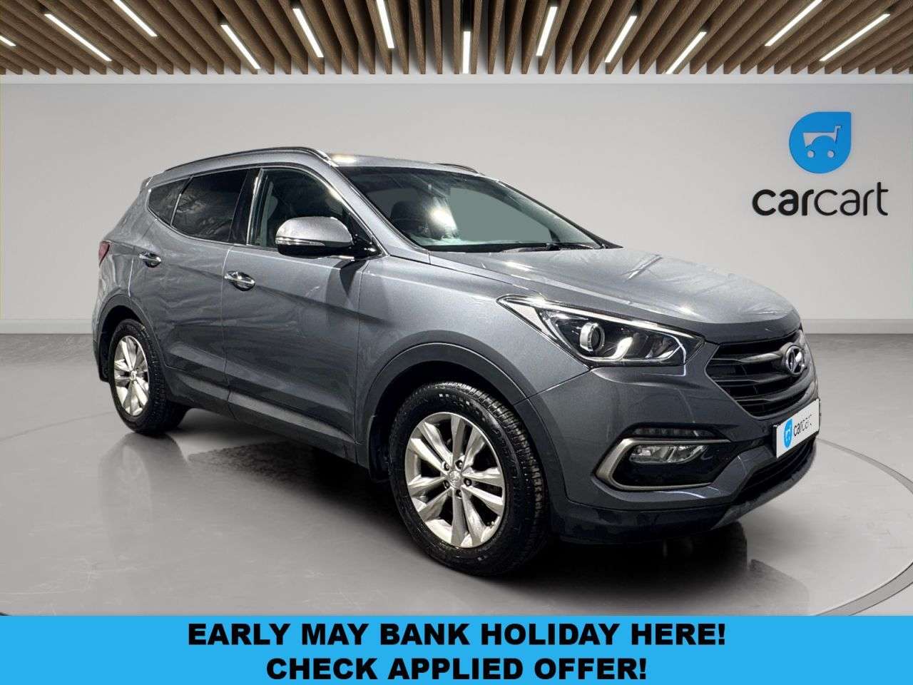 A 2017 HYUNDAI SANTA FE 2.2 CRDi Blue Drive Premium SUV 5dr Diesel Manual 4WD Euro 6 (s/s) (200 ps) A 2017 HYUNDAI SANTA FE 2.2 CRDi Blue Drive Premium SUV 5dr Diesel Manual 4WD Euro 6 (s/s) (200 ps)