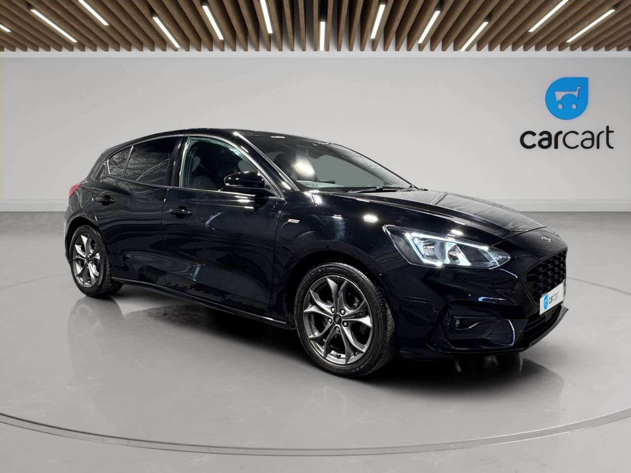 A 2019 FORD FOCUS 1.0T EcoBoost ST-Line Hatchback 5dr Petrol Manual Euro 6 (s/s) (125 ps) (Ra A 2019 FORD FOCUS 1.0T EcoBoost ST-Line Hatchback 5dr Petrol Manual Euro 6 (s/s) (125 ps) (Ra