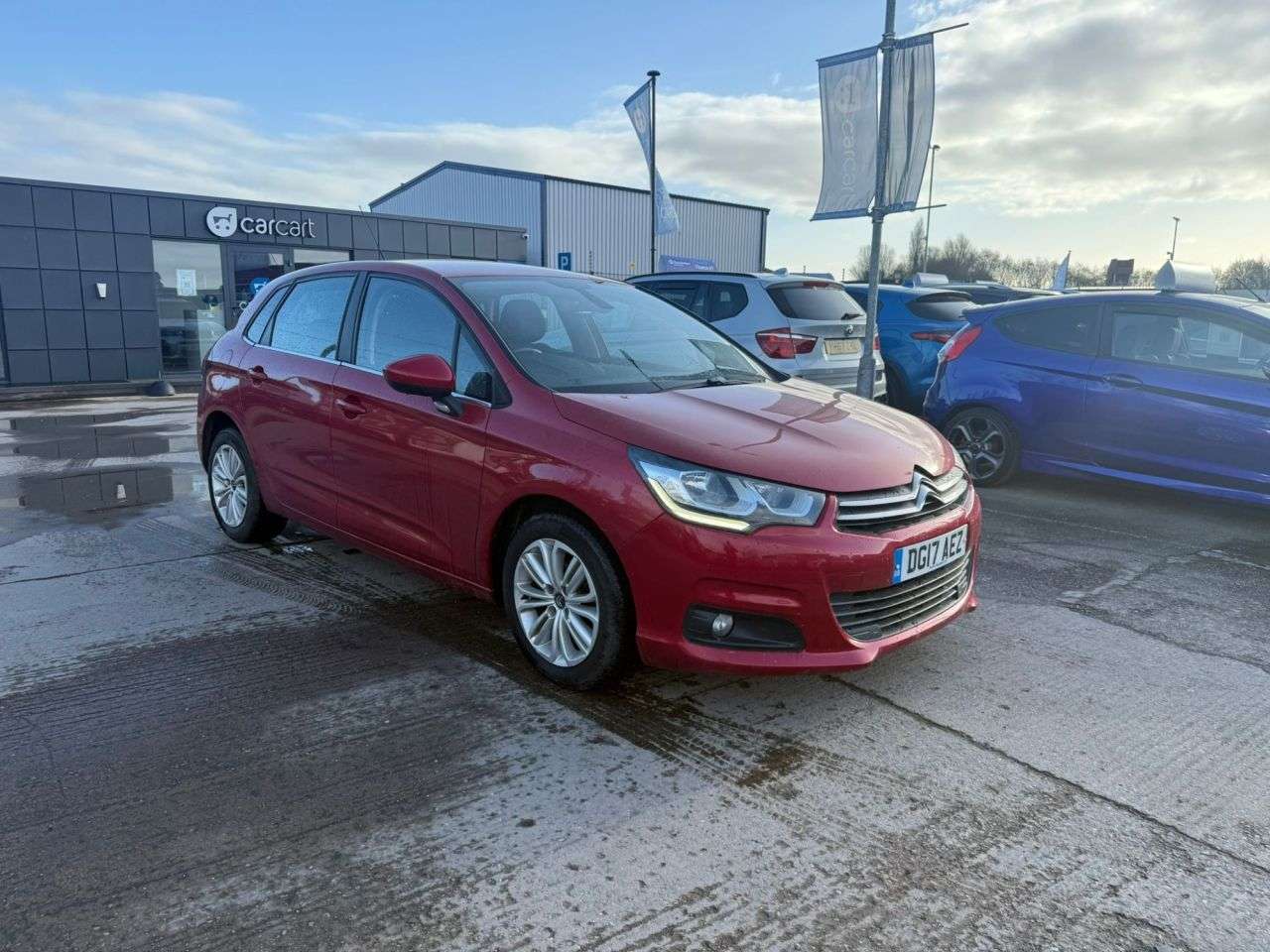 A 2017 CITROEN C4 1.6 BlueHDi Flair Hatchback 5dr Diesel Manual Euro 6 (100 ps) (Rates starti A 2017 CITROEN C4 1.6 BlueHDi Flair Hatchback 5dr Diesel Manual Euro 6 (100 ps) (Rates starti