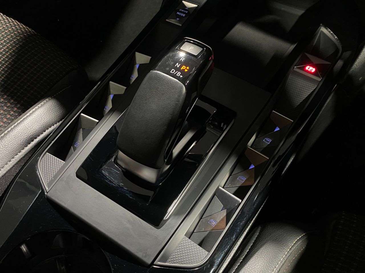 2022 DS AUTOMOBILES DS 3 CROSSBACK 2022 DS AUTOMOBILES DS 3 CROSSBACK