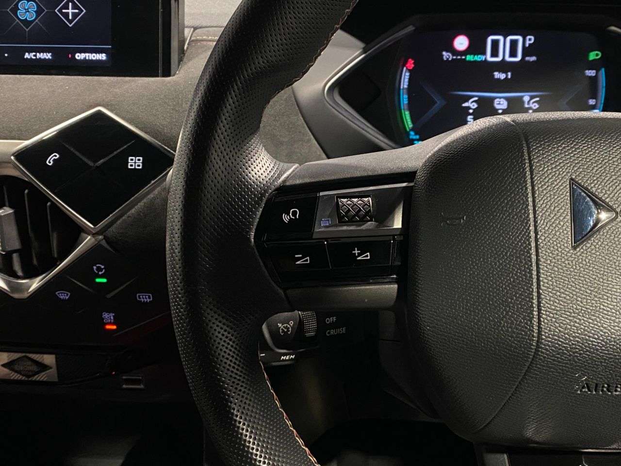 2022 DS AUTOMOBILES DS 3 CROSSBACK 2022 DS AUTOMOBILES DS 3 CROSSBACK